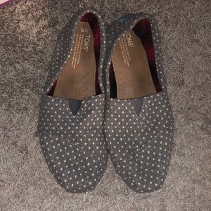 Toms grey with white dots only worn a few times